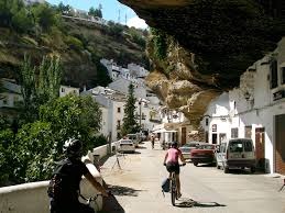Semana Santa en Andalucía: El "momento de gloria" para estrenar tu bici